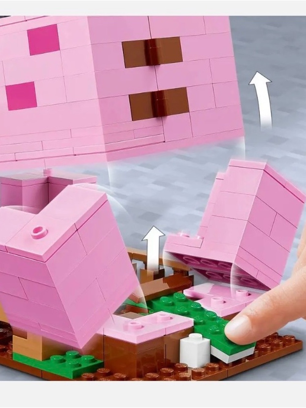 99% complete LEGO Minecraft: The Pig House (21170) - retired - Picture 5 of 7